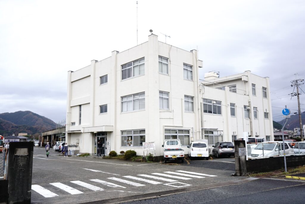 ウイング神姫山崎営業所