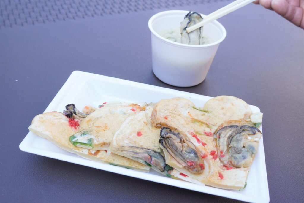 名物「伝馬焼き」（500円）