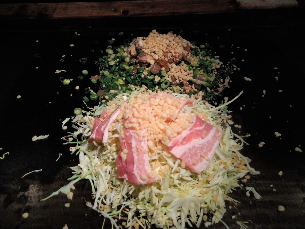 お好み焼き調理中2