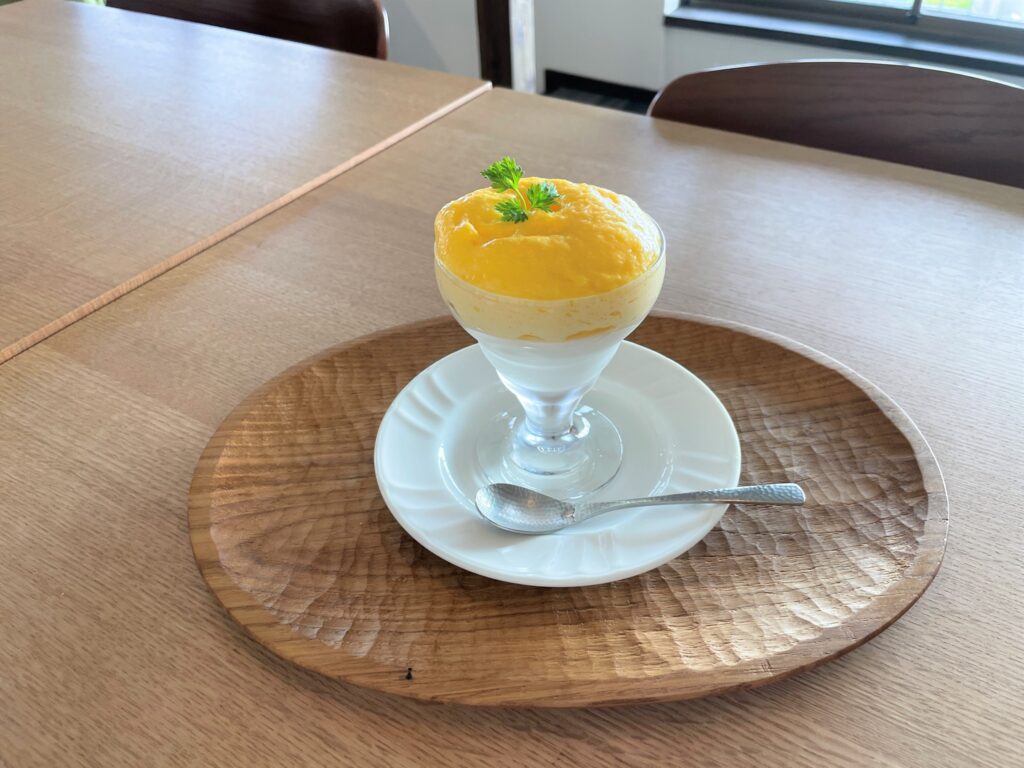 『みかんの泡』（500円）