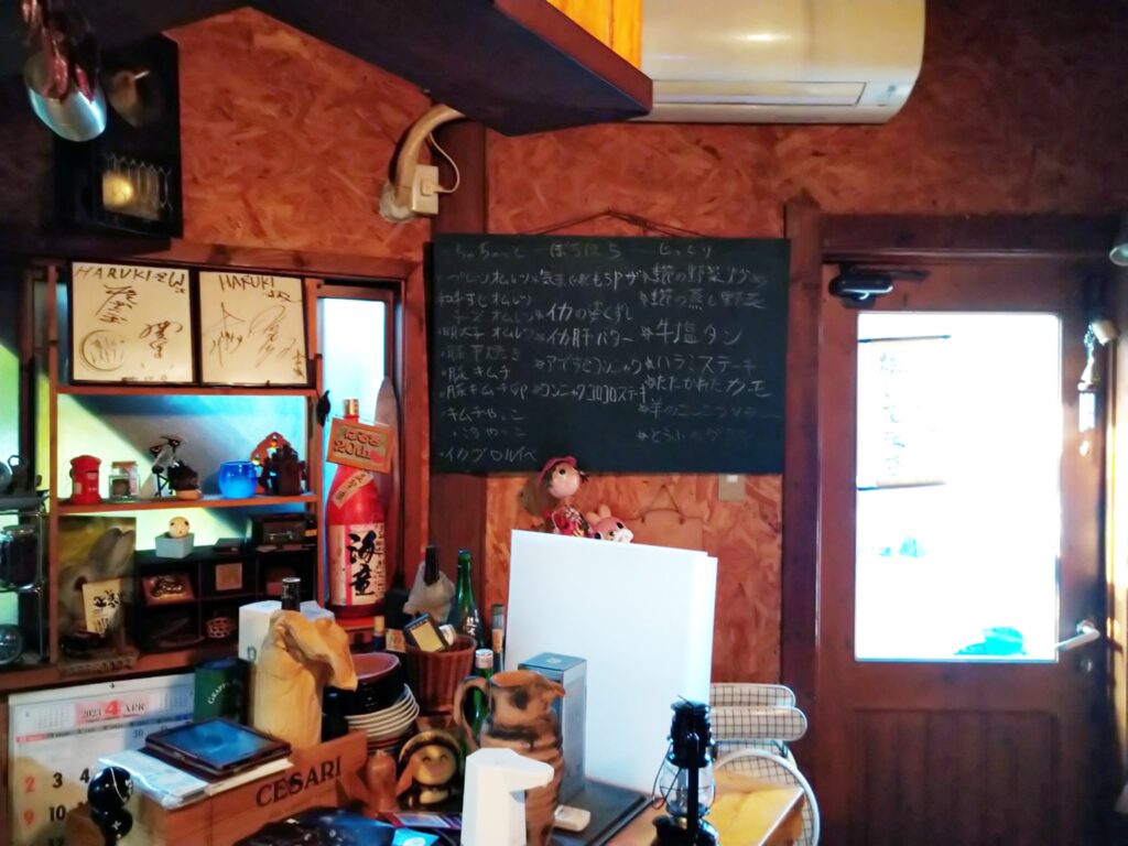 鉄板メニューも色々あり