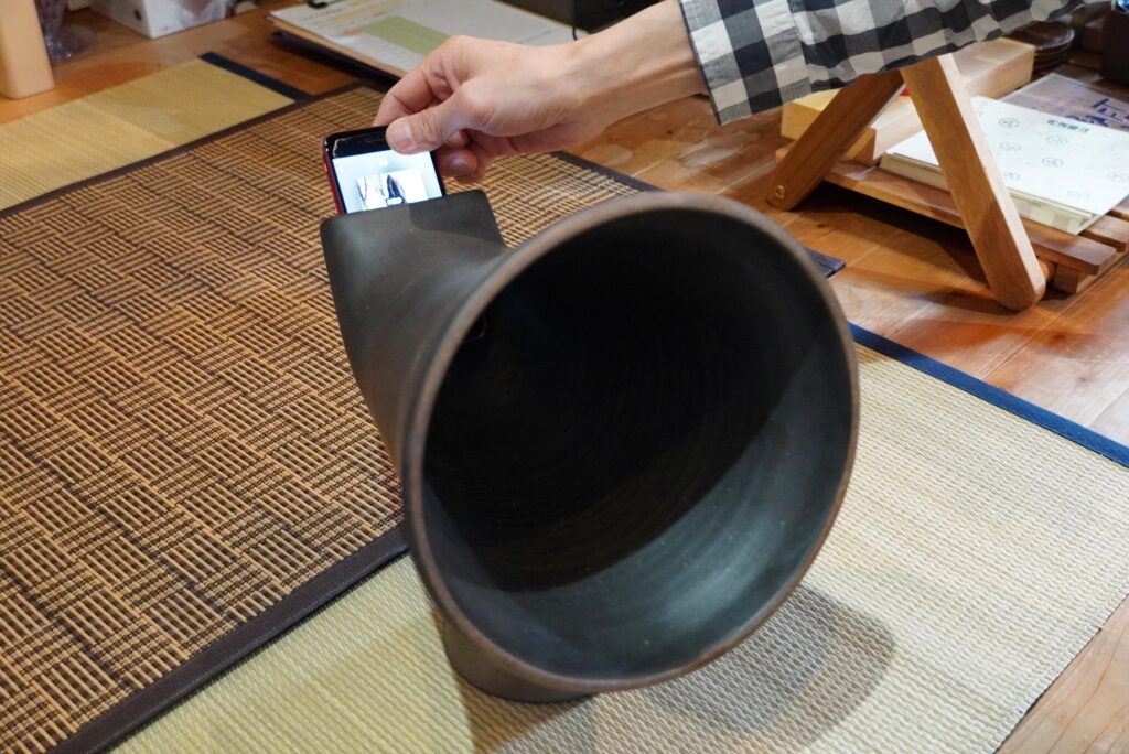 丹波焼のスピーカーも販売
