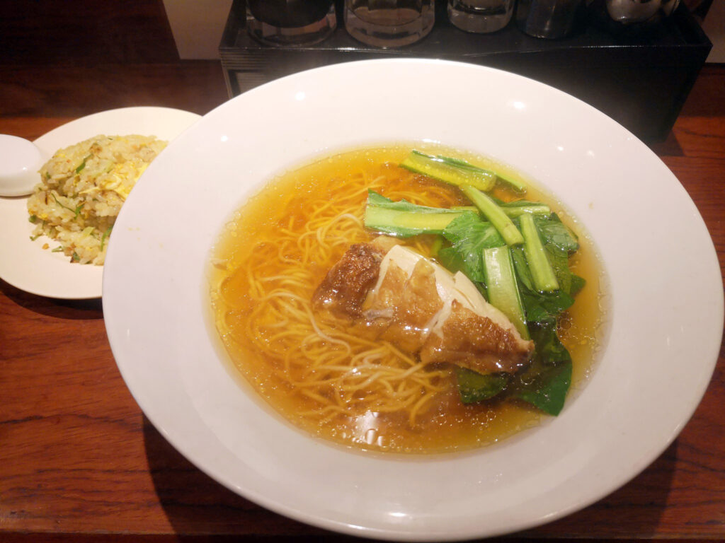 焼鶏らーめん　ミニチャーハンセット　970円