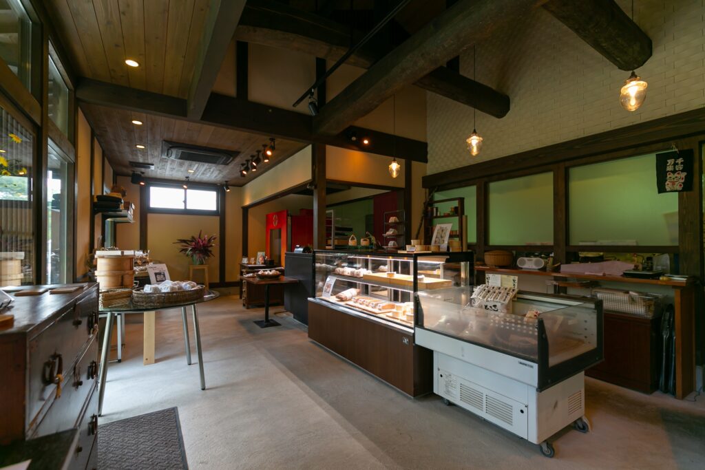 丹波篠山の五節舎やまゆの店内