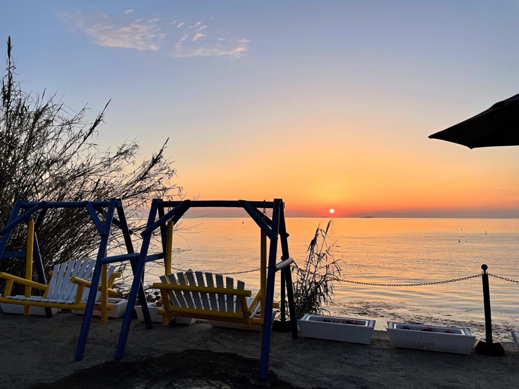 播磨灘に沈む夕日