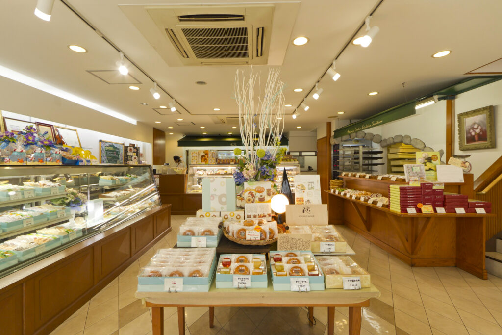 甲子園本店の店内