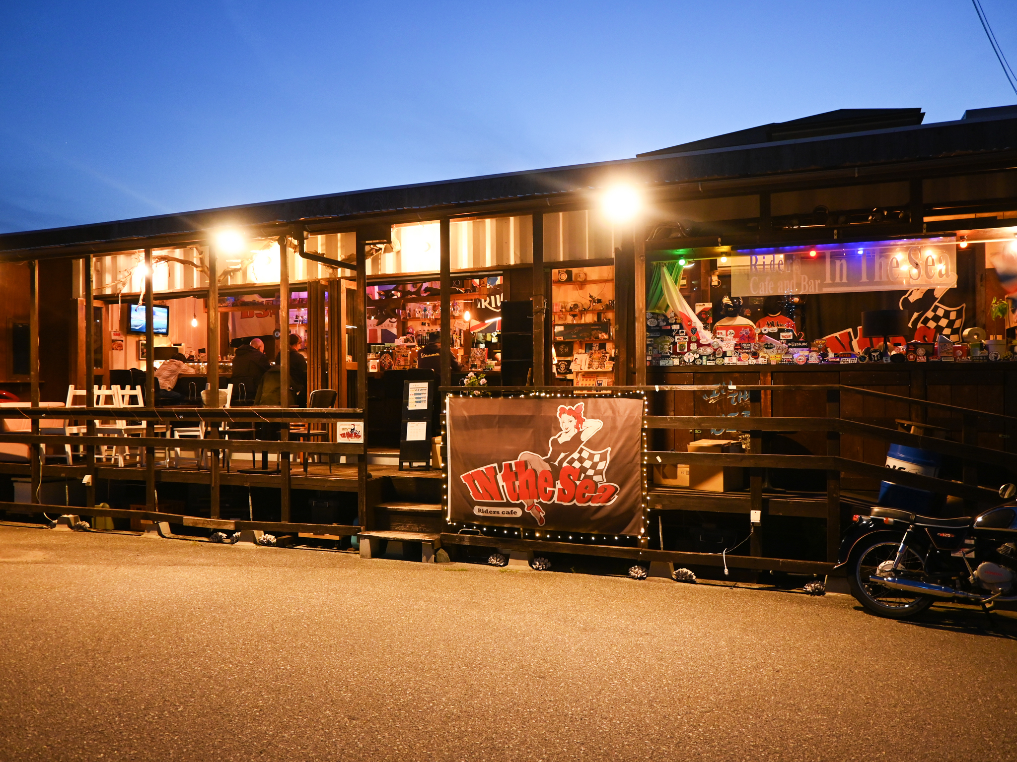 ライダーズカフェ・インザシー