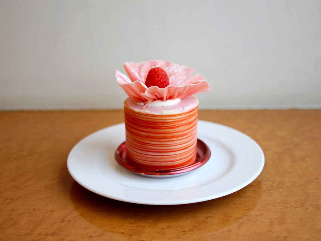 ライチのジュレ入りで爽やかな風味の『サンベリーナ』（550円）