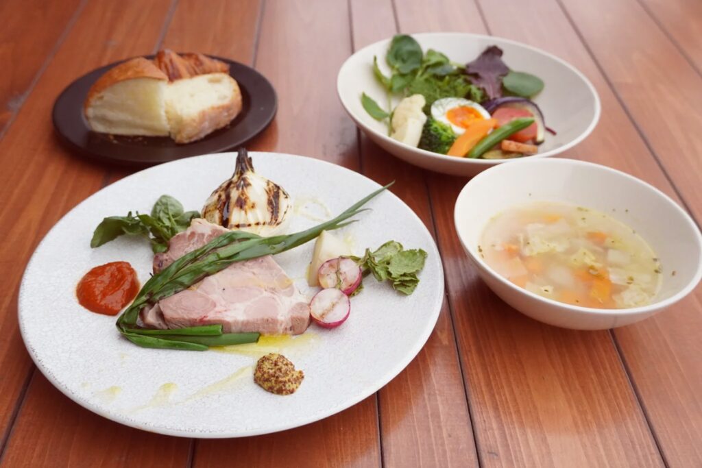 淡路にある農家レストラン
農家レストラン　陽・燦燦（はるさんさん）
