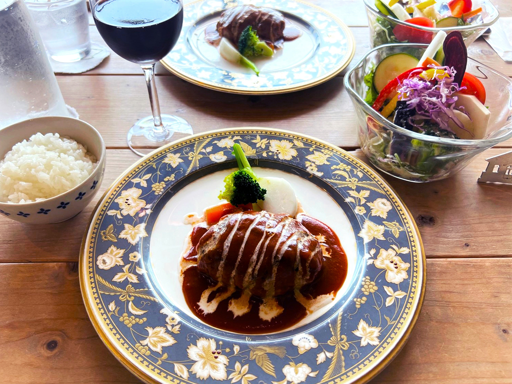 『kobe ozo cafe 901（こうべおおぞうカフェきゅうまるいち）』