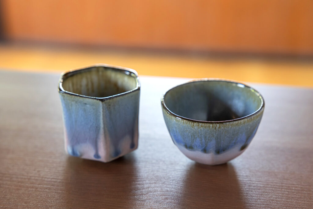 『釉彩面取ぐい呑』（各9,900円／木箱付)