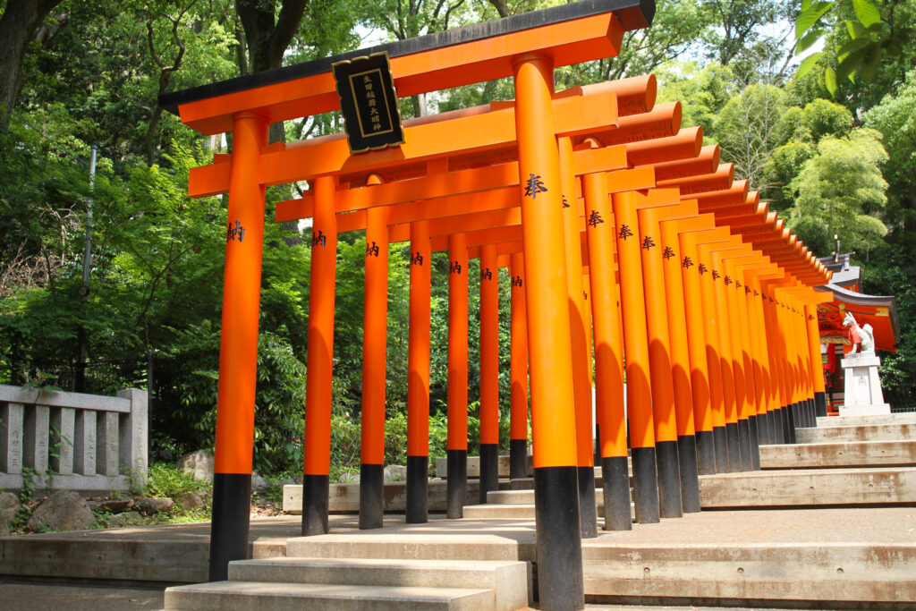 「稲荷神社」