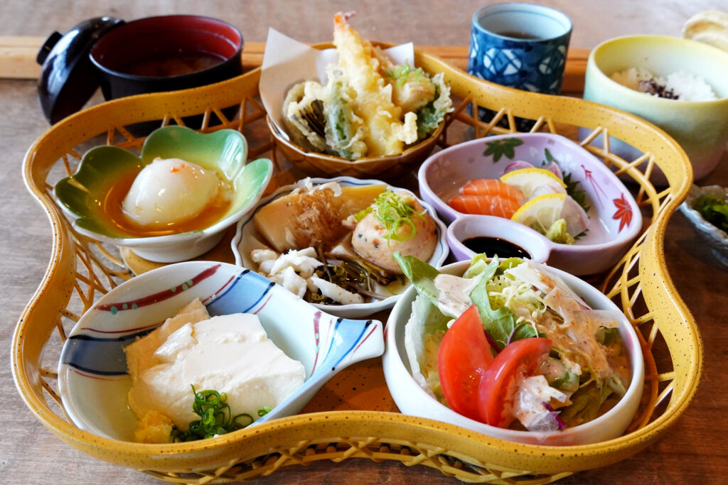 『花かご御膳』1,680円