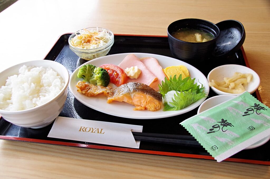 『朝定食』（950円）