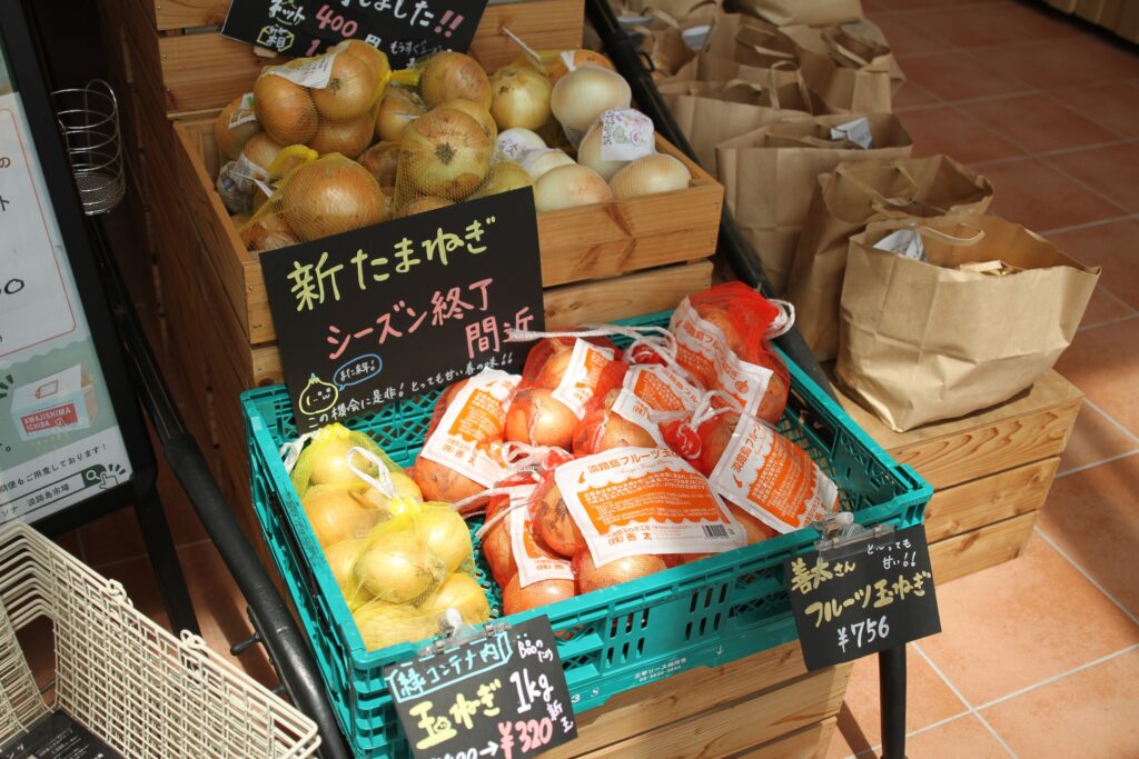 淡路島の特産品・玉ねぎの販売も