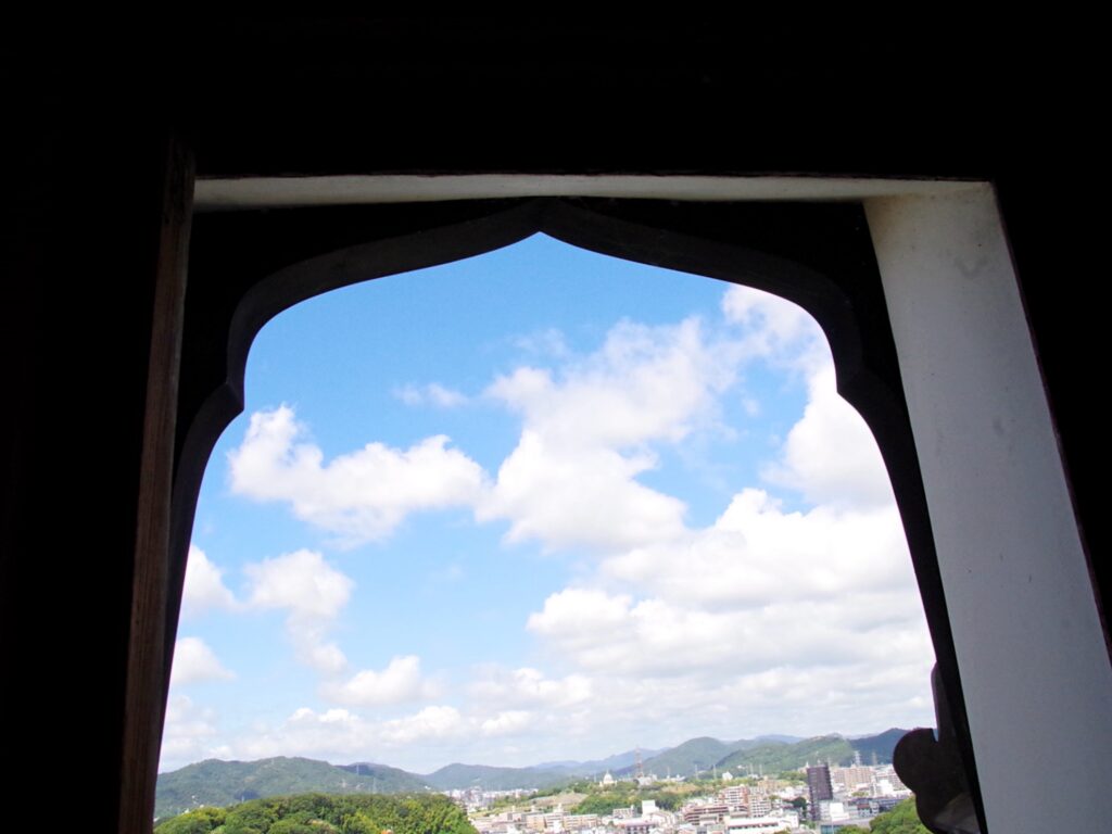 火灯窓（花頭窓）