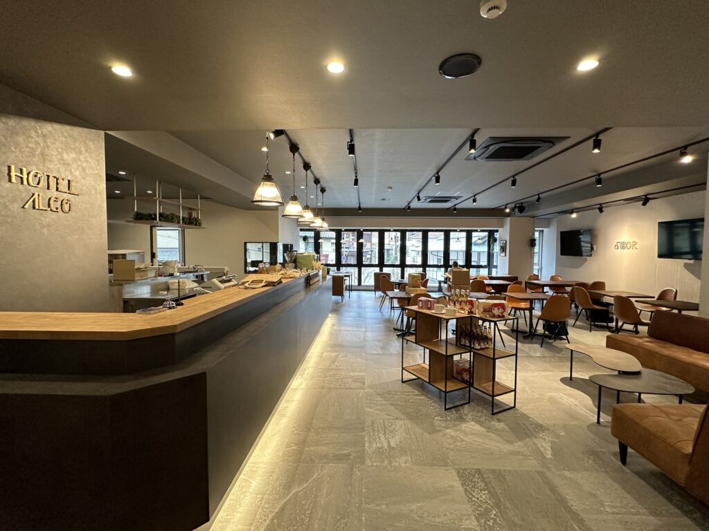 『HOTEL ALGO』／SABOR店内