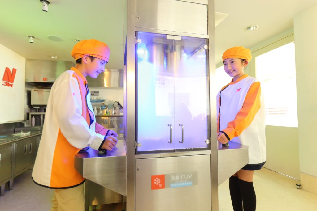 「食品開発センター」で冷凍食品を開発する仕事も
