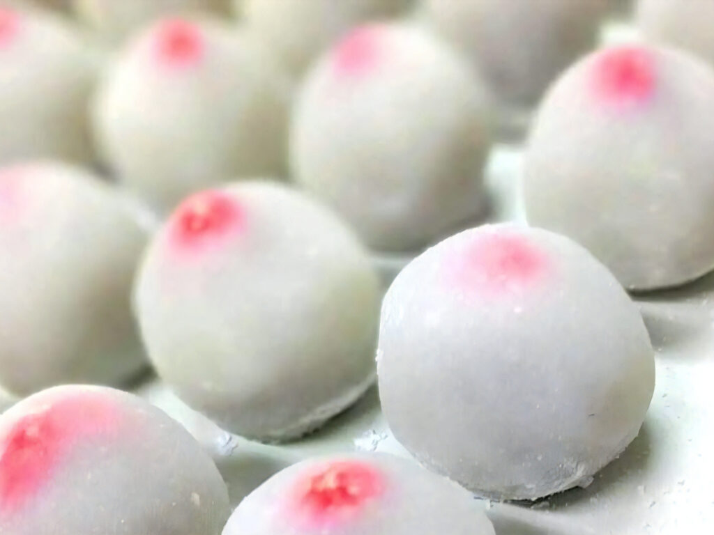 『いちご大福』（325円）
