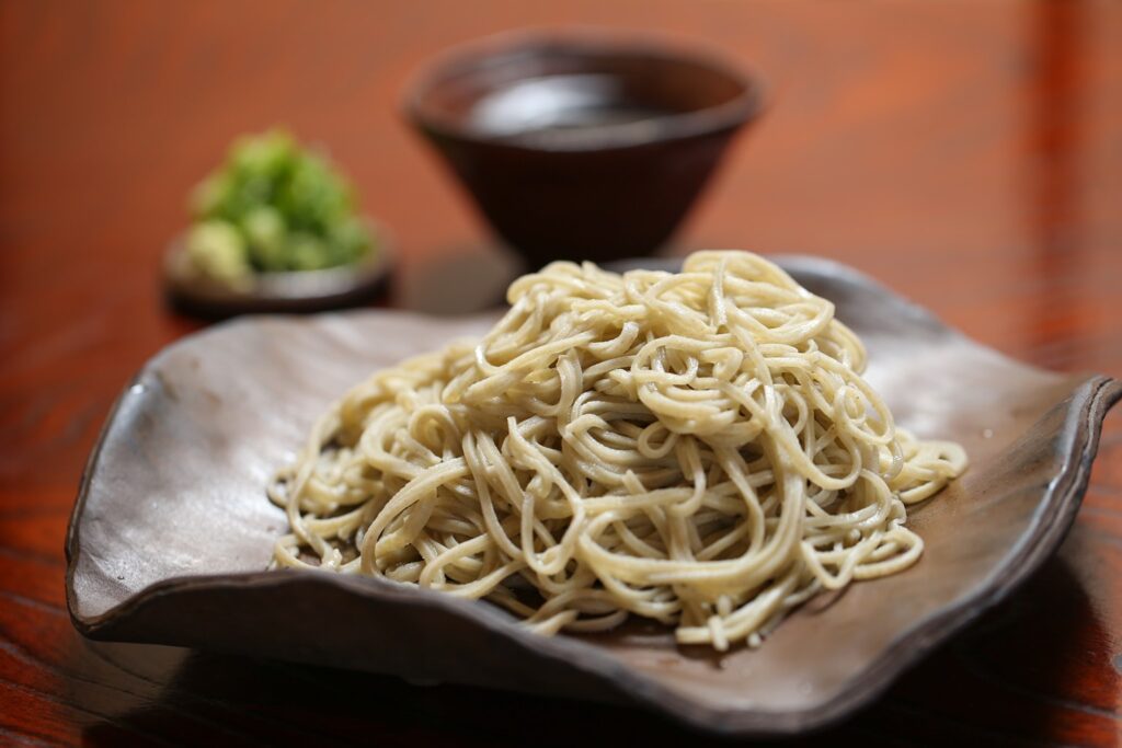 『もり蕎麦』（中・1,100円）（撮影：草田康博）