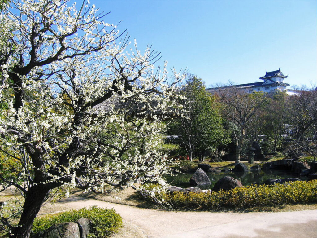 写真提供：「姫路城西御屋敷跡庭園　好古園」