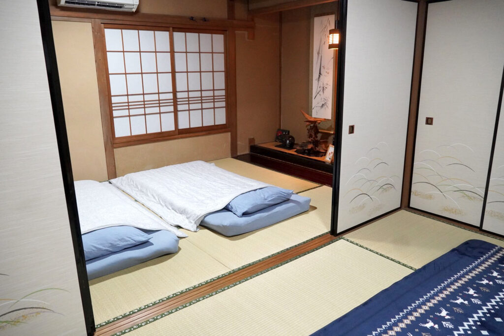 2階の寝室