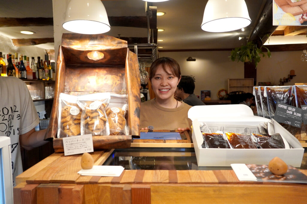 バターサンド、カヌレ、スフレサンド