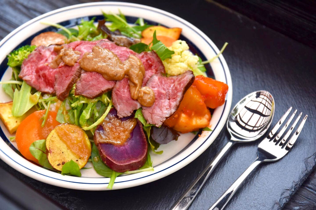 『日替わりプレートランチ』（1,300円）