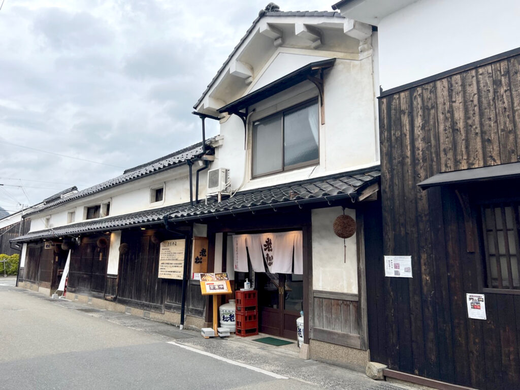 風情ある造りの外観