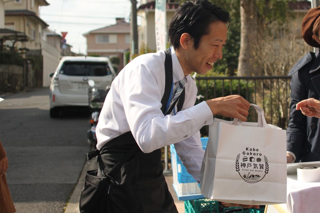 販売を担当した守道さん