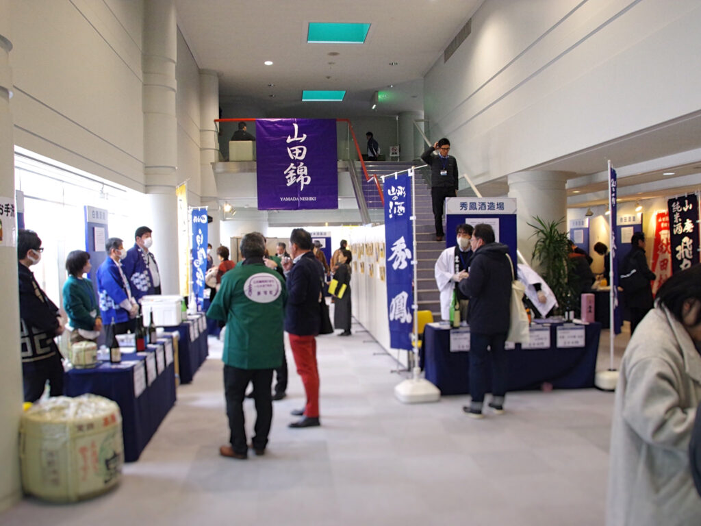 多可町ゆかりの酒蔵は16蔵、43もの銘柄が試飲酒