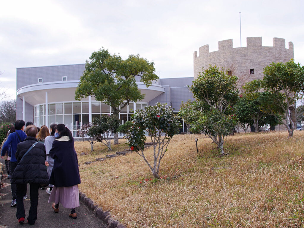 「滝野公民館(滝野情報交流館)」
