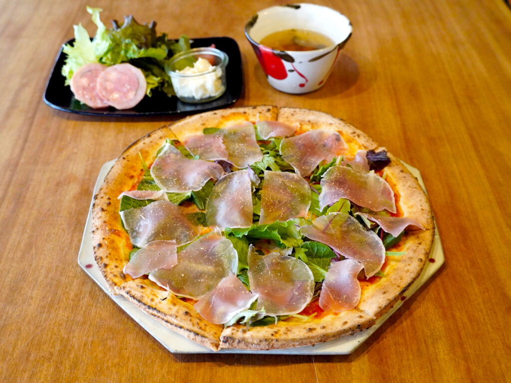 『ピザランチ』1,650円（写真は生ハムのPizza）